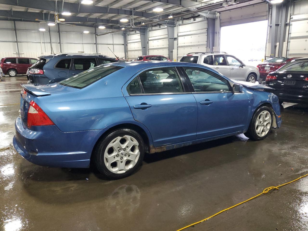 2010 FORD FUSION
