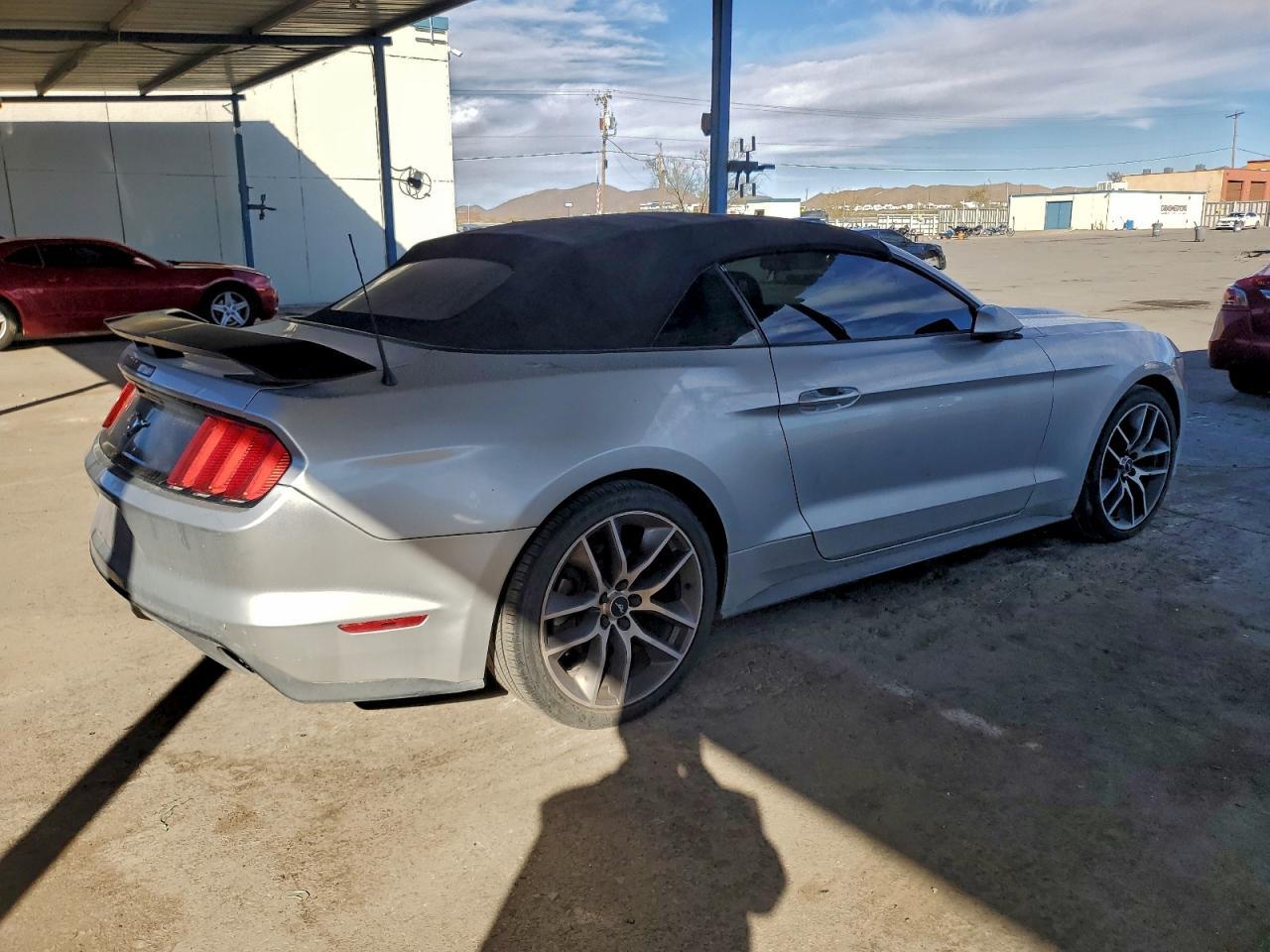 2015 FORD MUSTANG