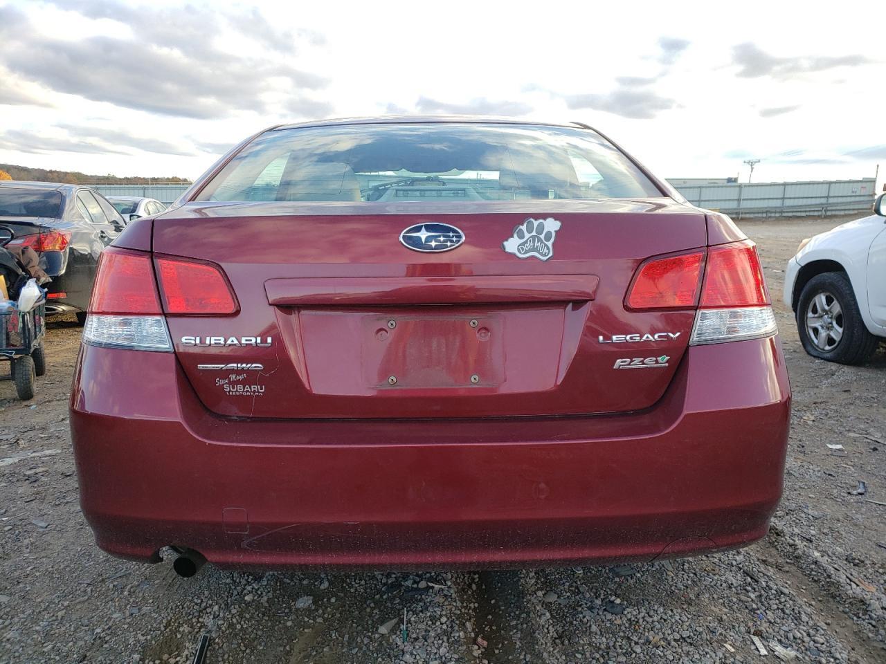 2013 SUBARU Legacy