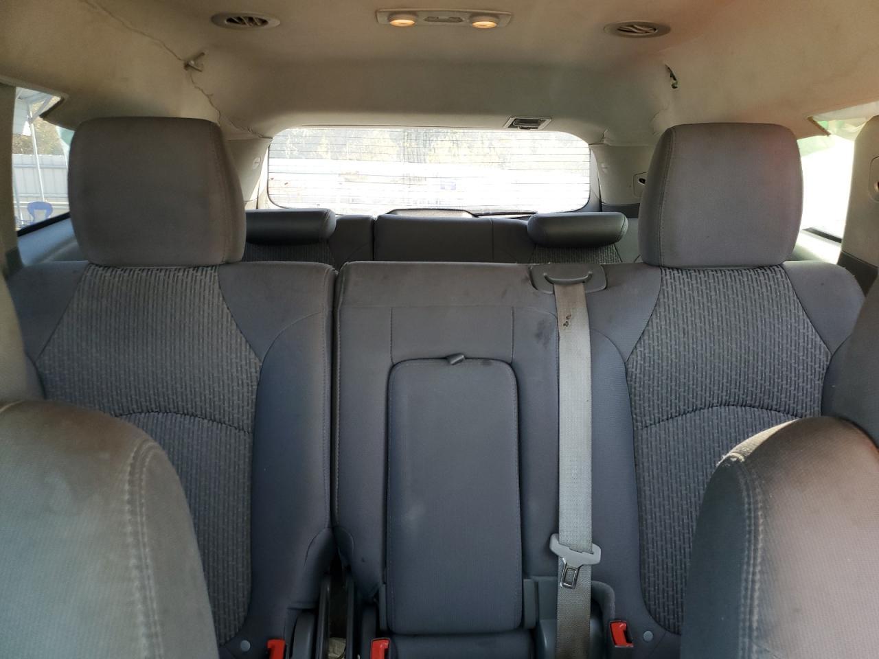 2011 CHEVROLET TRAVERSE