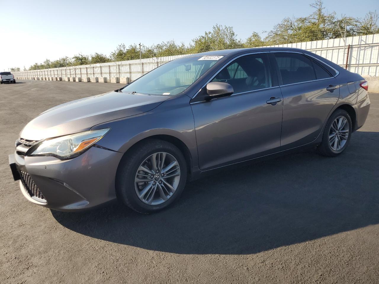 2015 TOYOTA CAMRY