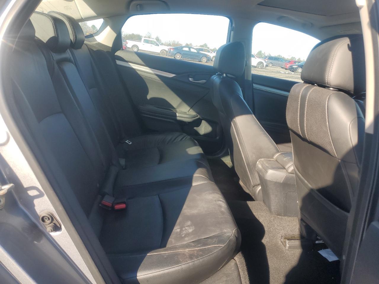 2016 HONDA CIVIC
