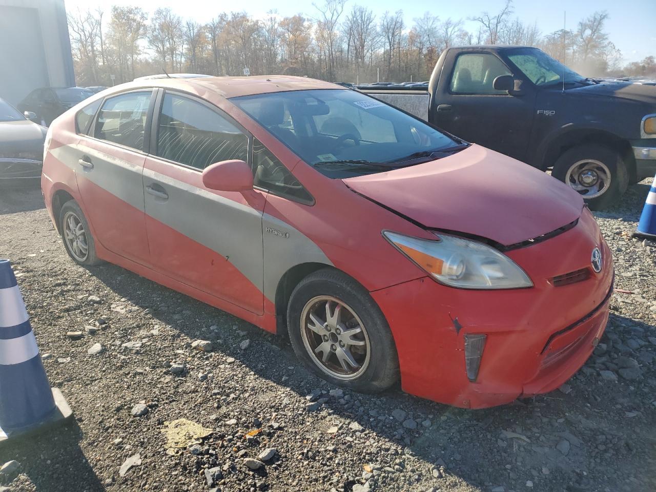 2014 TOYOTA PRIUS