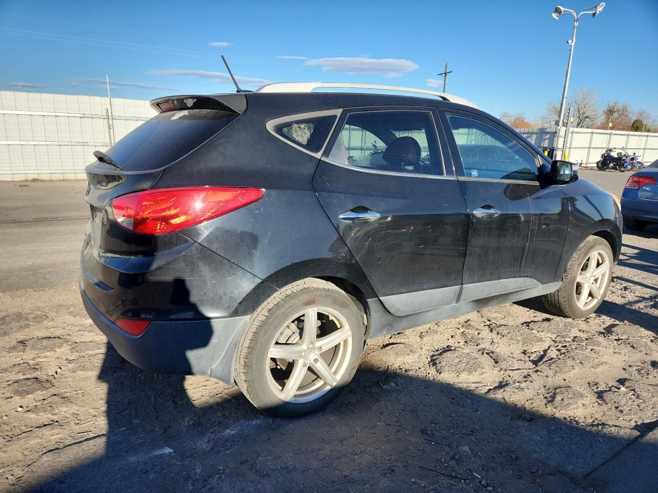 2011 HYUNDAI TUCSON