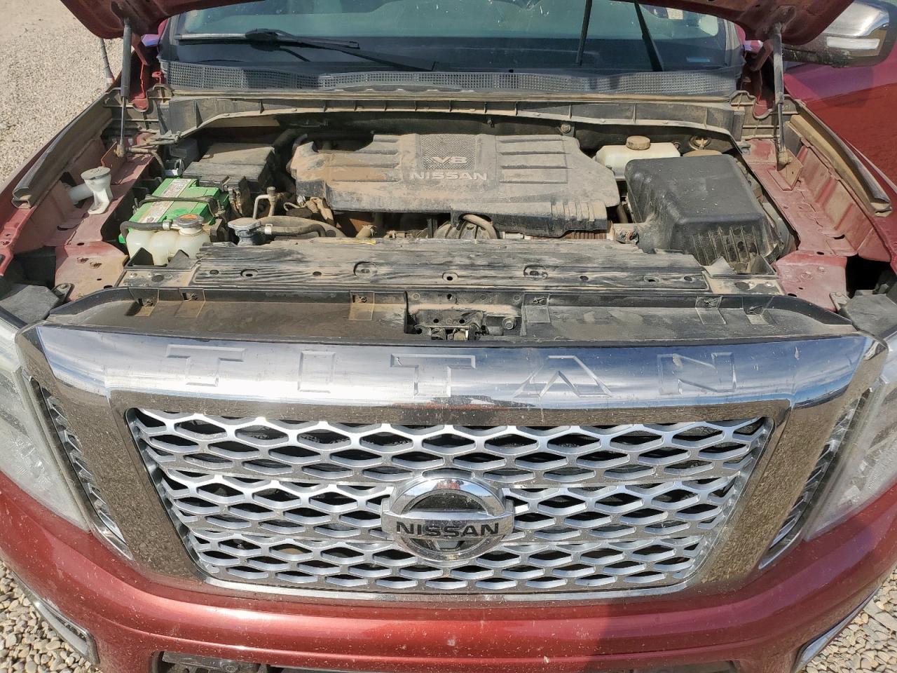 2017 NISSAN Titan