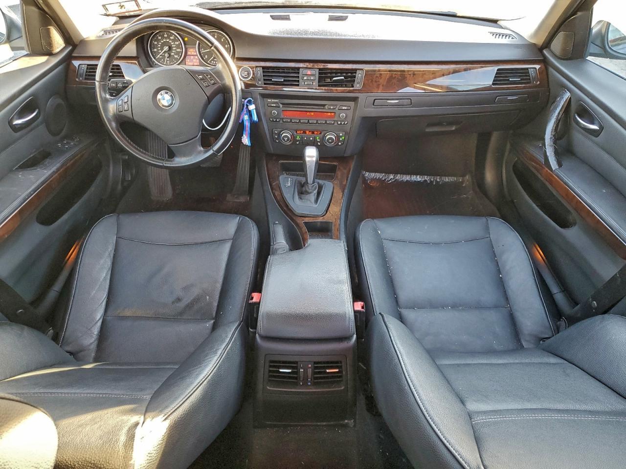 2011 BMW 3 SERIES