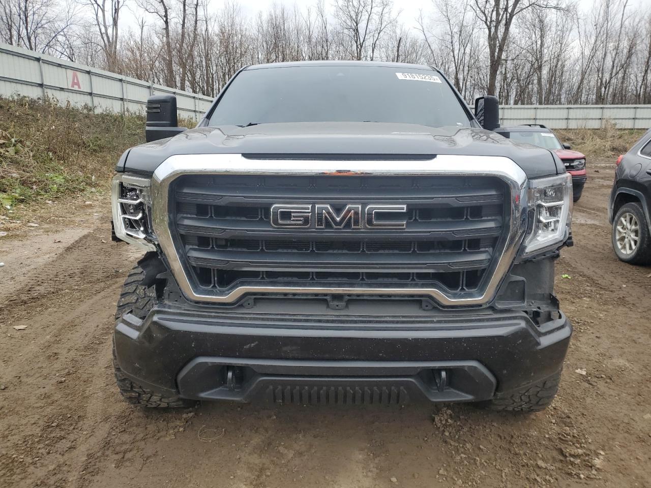 2021 GMC Sierra