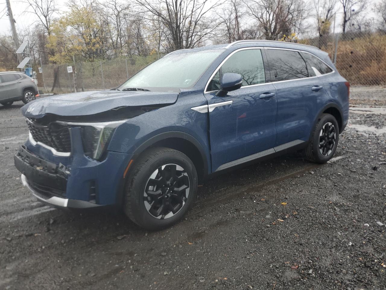 2025 KIA SORENTO