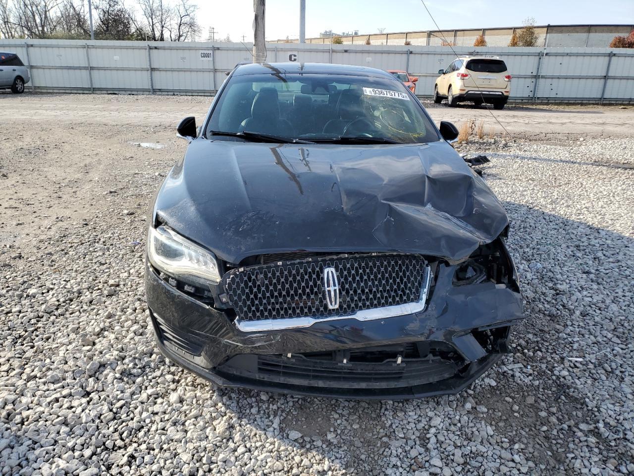 2017 LINCOLN MKZ