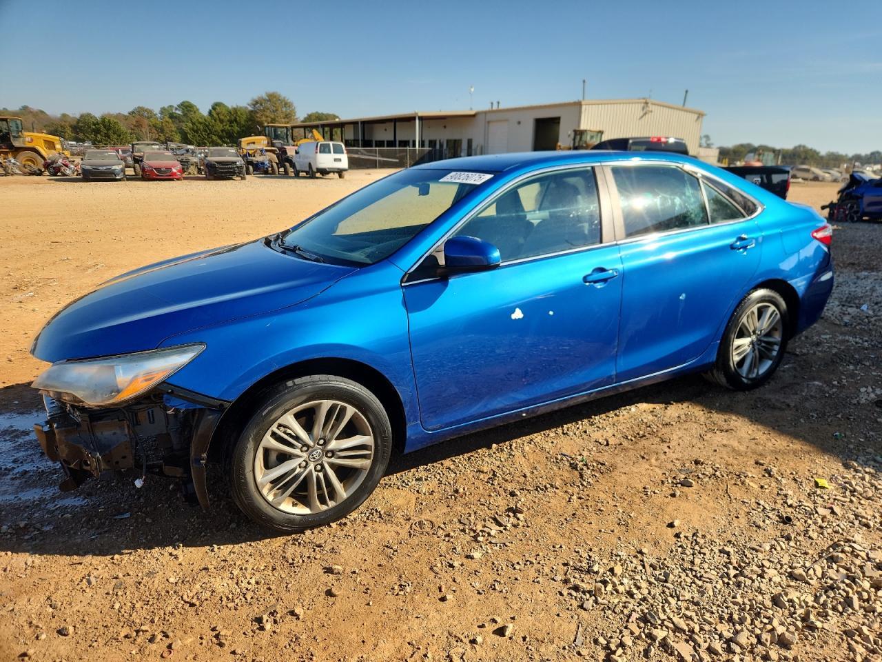 2017 TOYOTA CAMRY