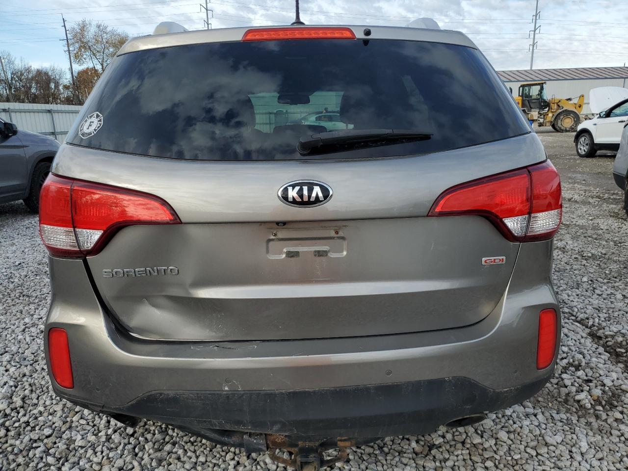 2015 KIA SORENTO