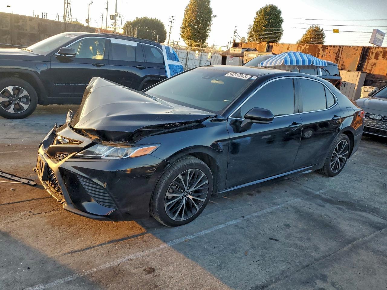 2019 TOYOTA CAMRY