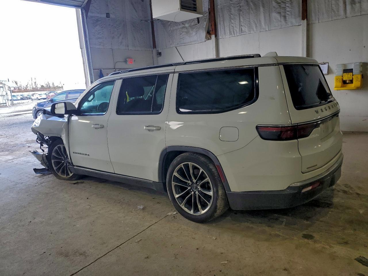 2022 JEEP Wagoneer
