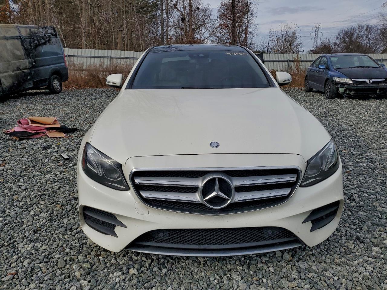 2017 MERCEDES-BENZ E-Class