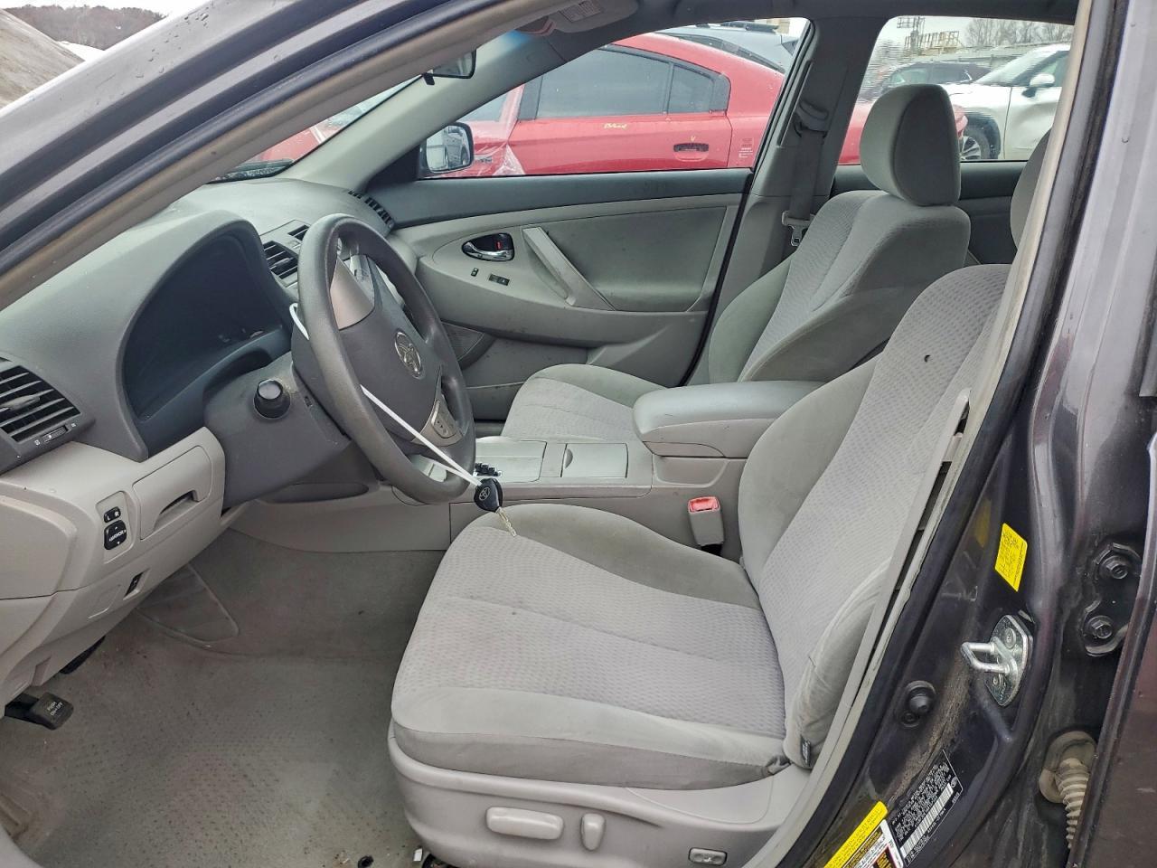 2011 TOYOTA CAMRY