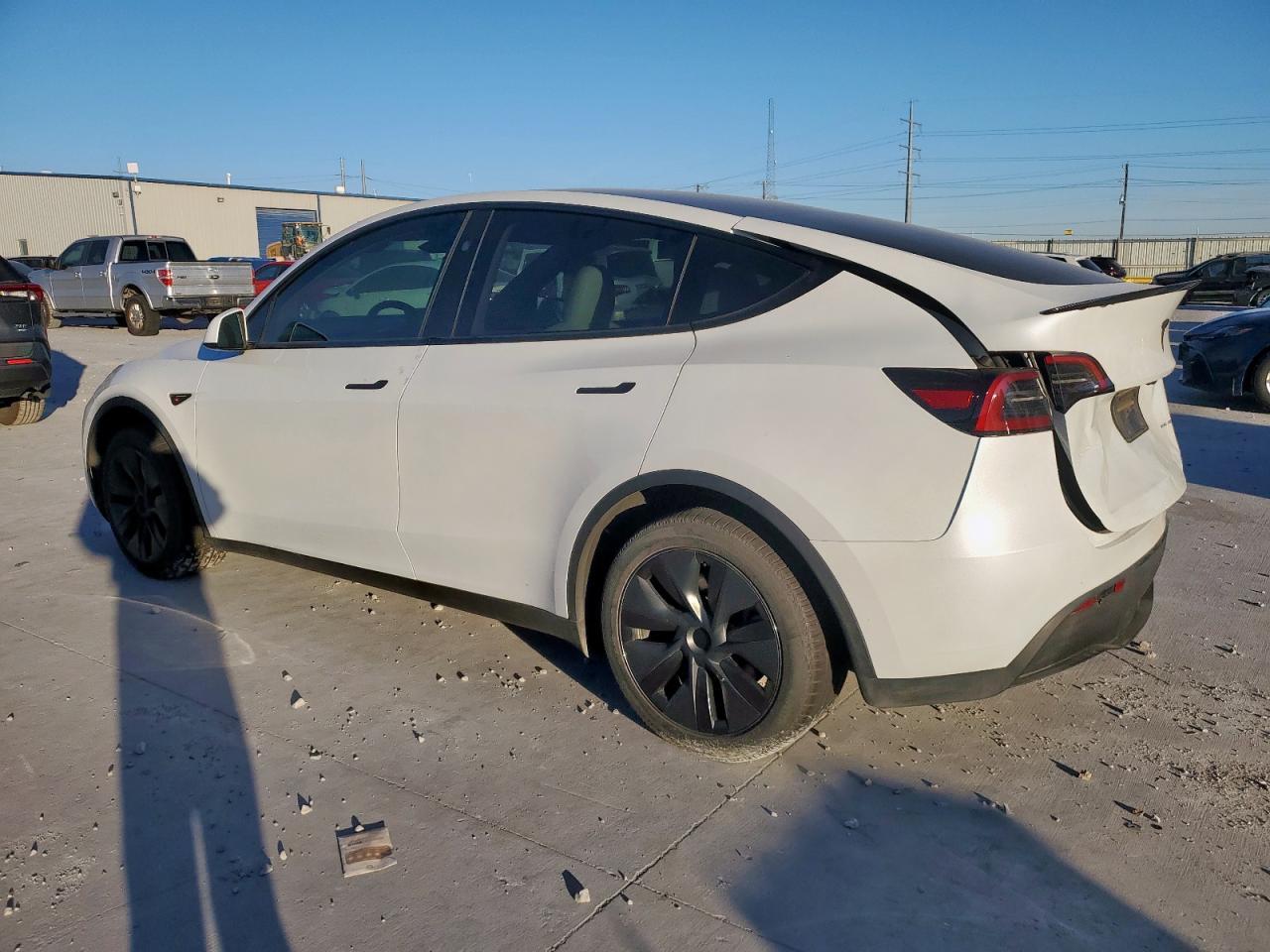 2024 TESLA MODEL Y