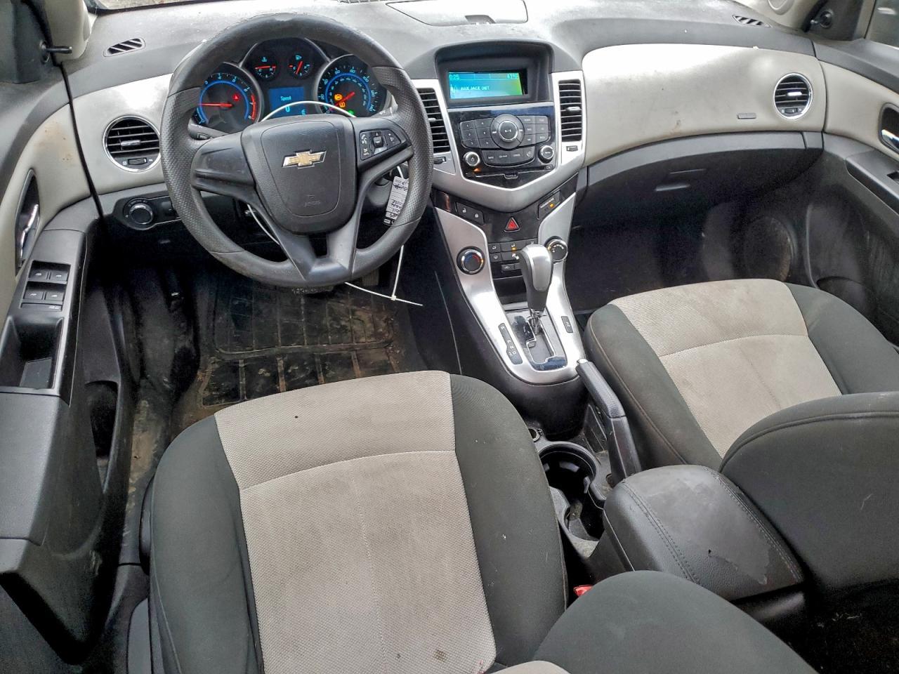 2011 CHEVROLET CRUZE