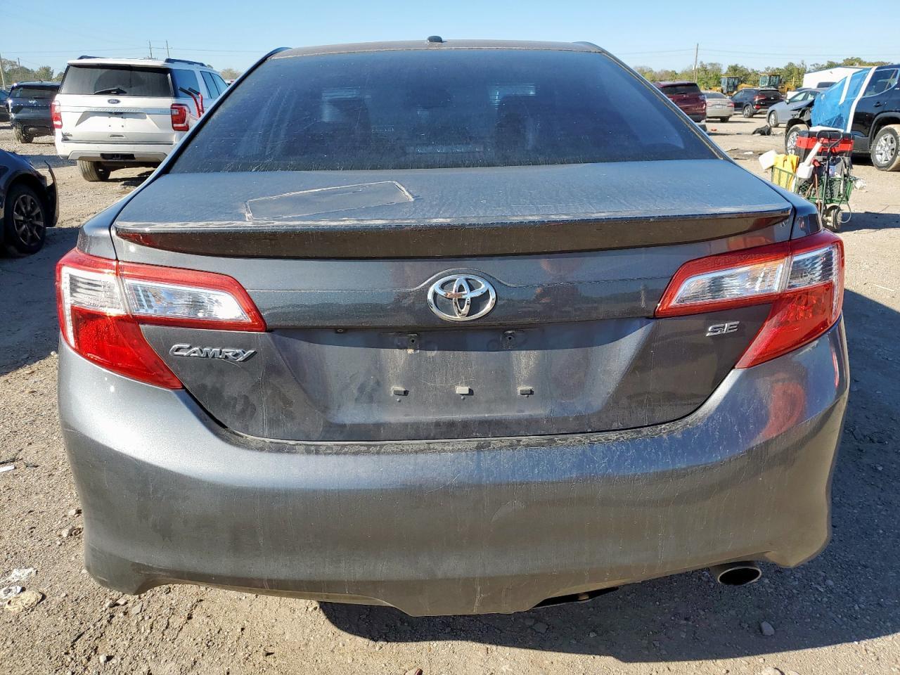 2014 TOYOTA CAMRY
