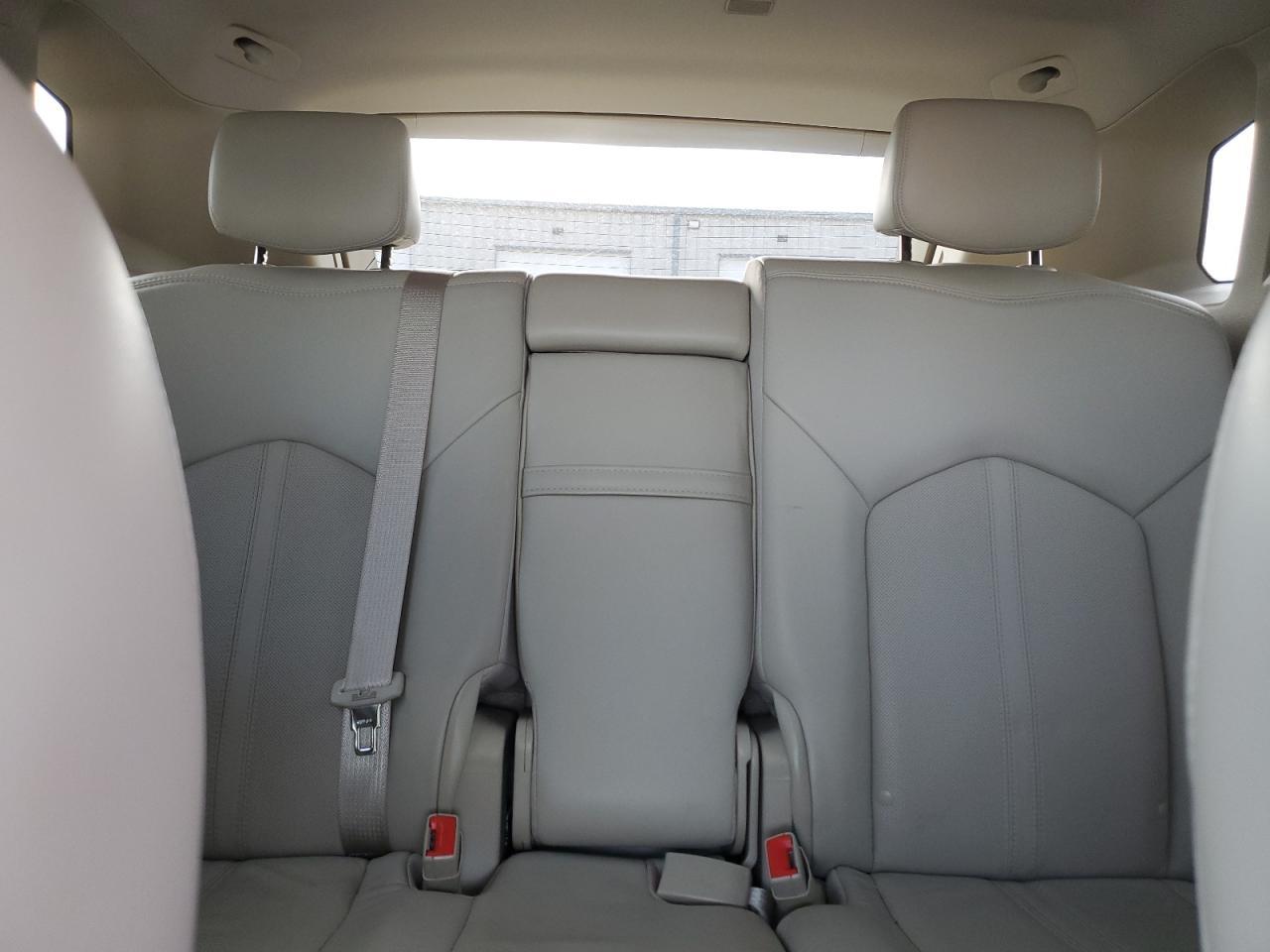 2016 CADILLAC SRX