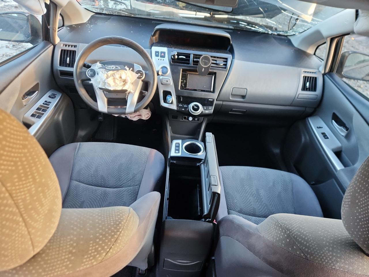 2012 TOYOTA PRIUS V