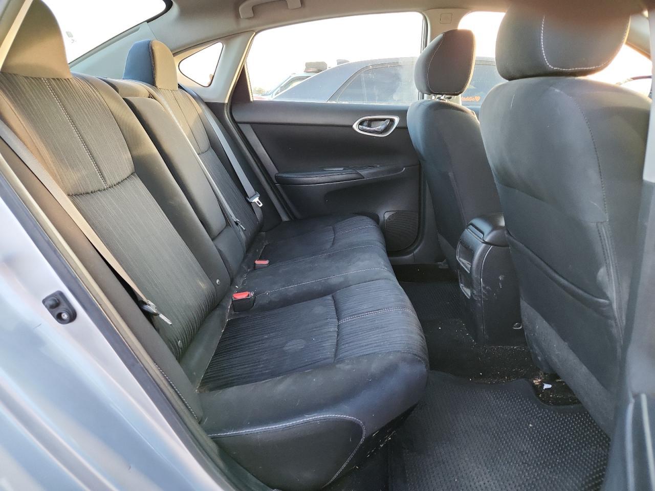 2016 NISSAN SENTRA