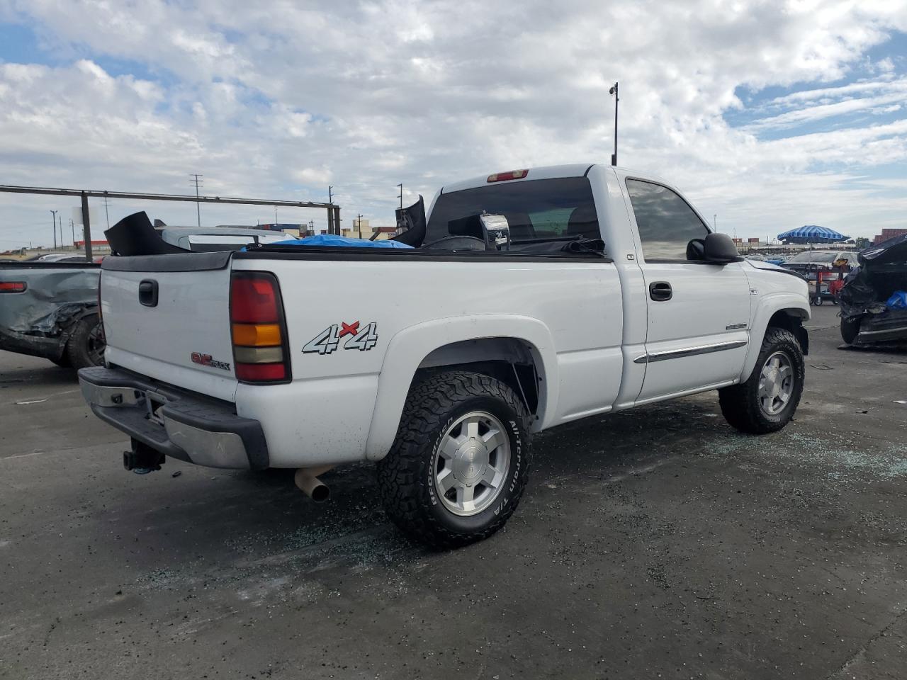 2004 GMC SIERRA 1500