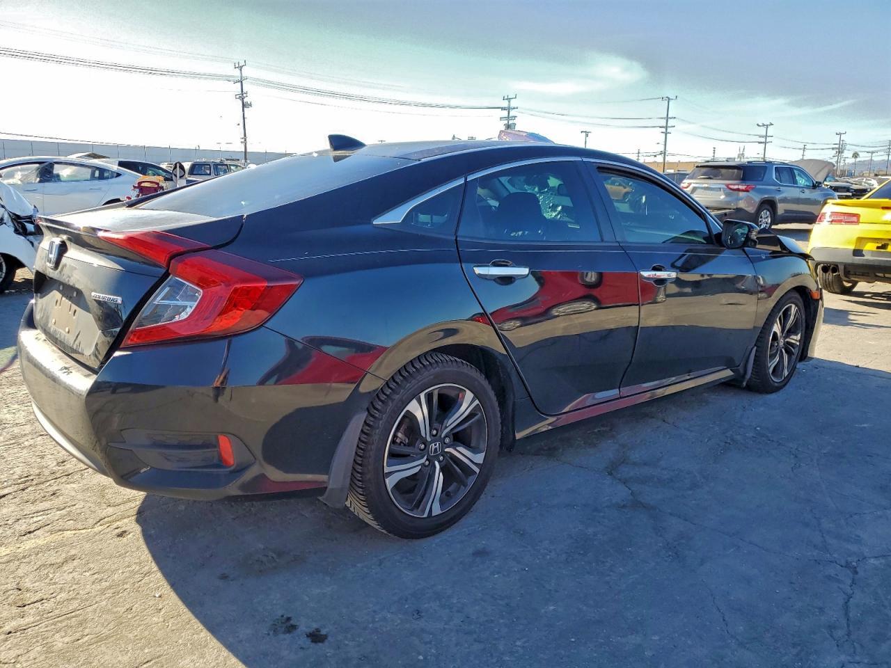 2017 HONDA CIVIC