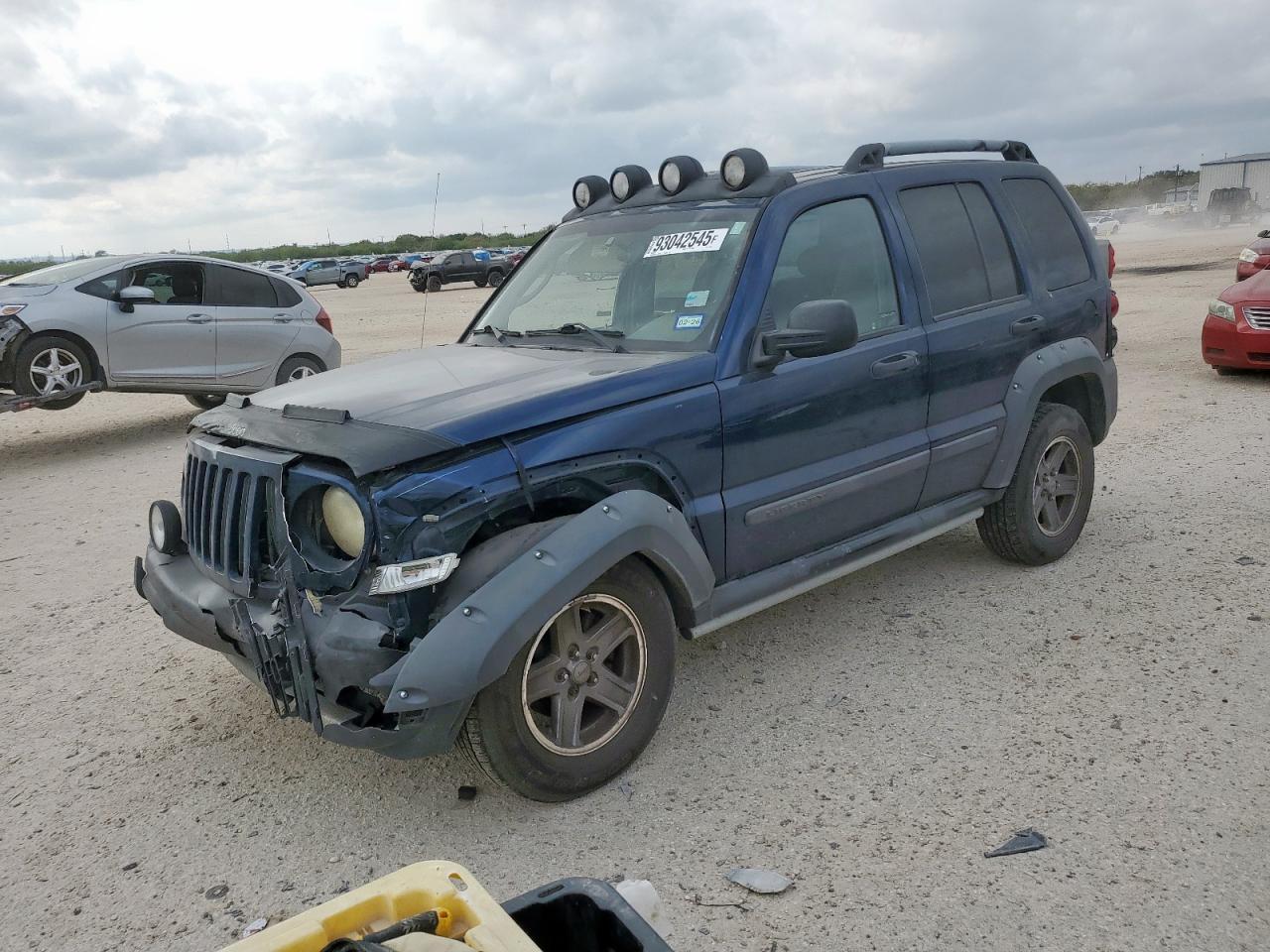 2005 JEEP Liberty