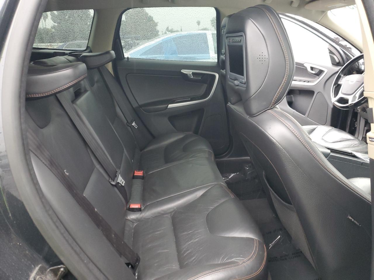 2012 VOLVO XC60