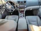 2011 TOYOTA HIGHLANDER