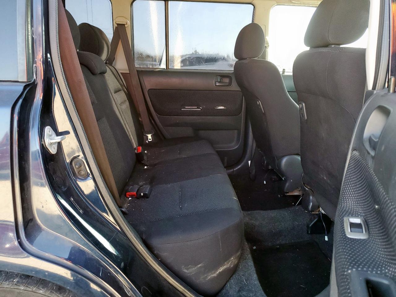 2005 TOYOTA SCION
