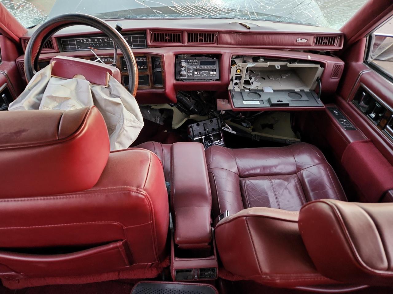 1991 CADILLAC Deville