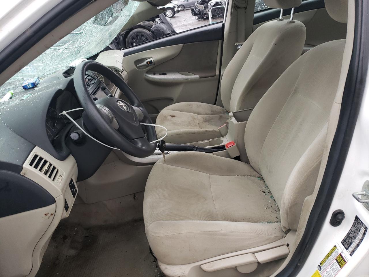 2013 TOYOTA COROLLA