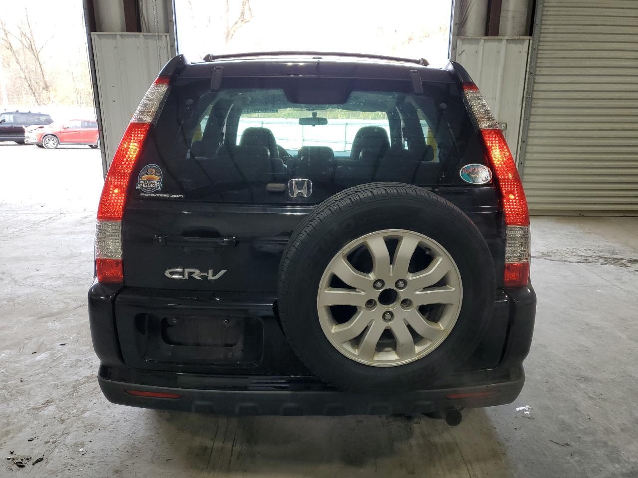 2005 HONDA CR-V