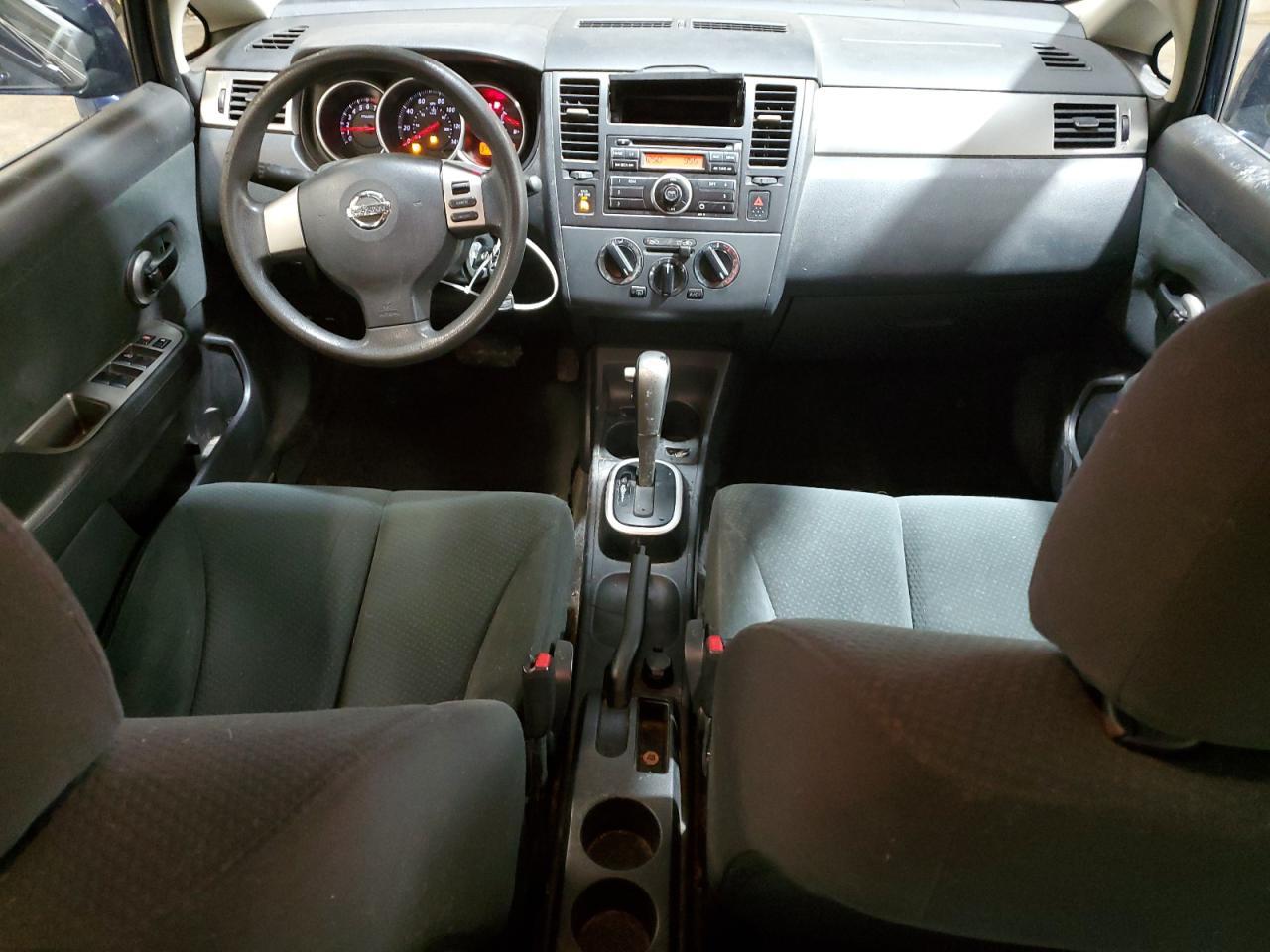 2010 NISSAN VERSA