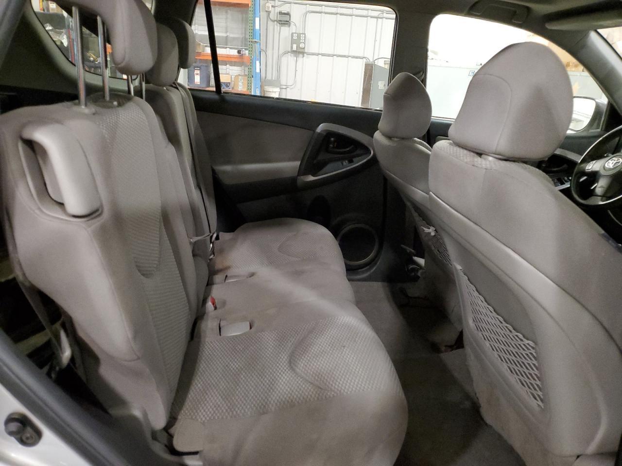 2006 TOYOTA RAV4