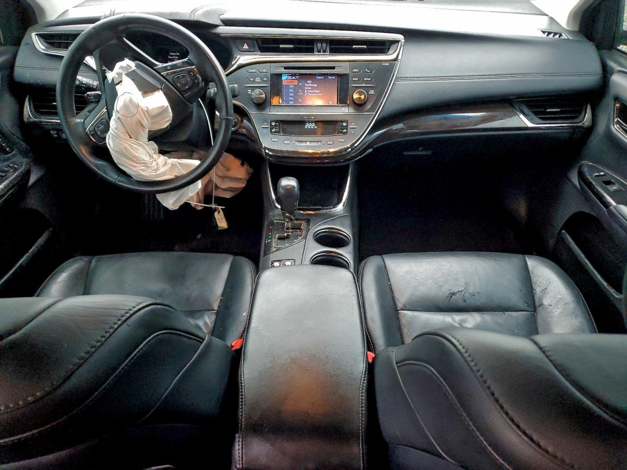 2013 TOYOTA Avalon