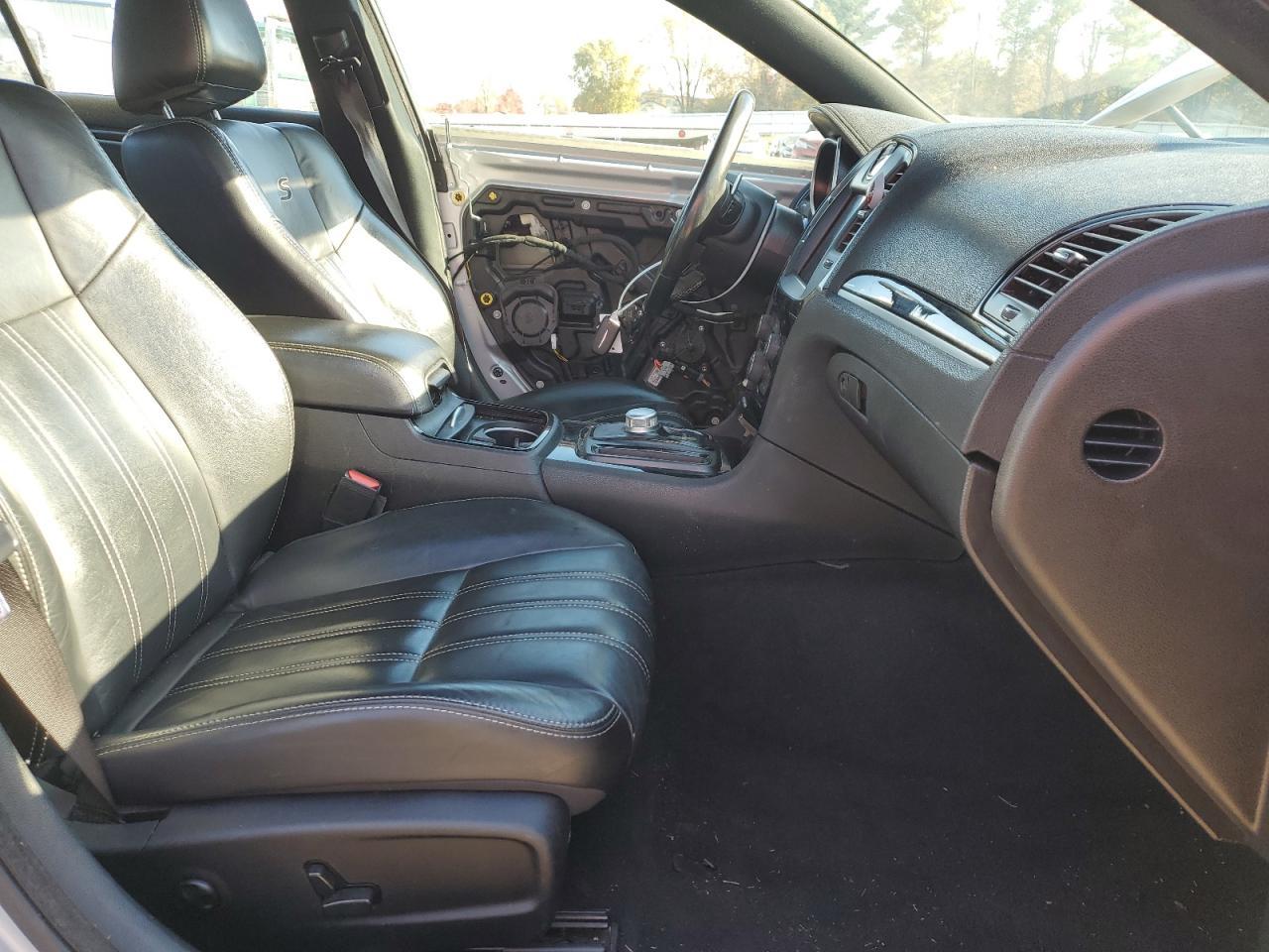 2021 CHRYSLER 300