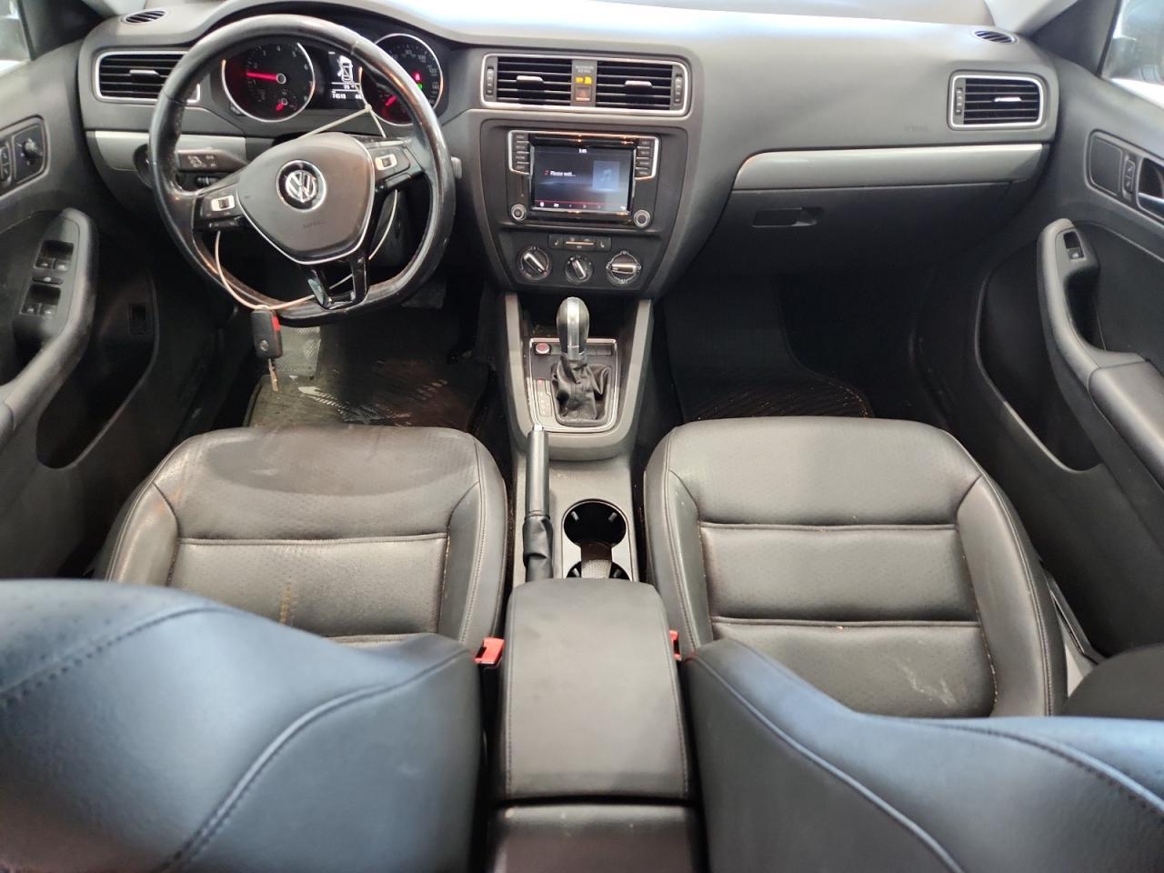2017 VOLKSWAGEN JETTA