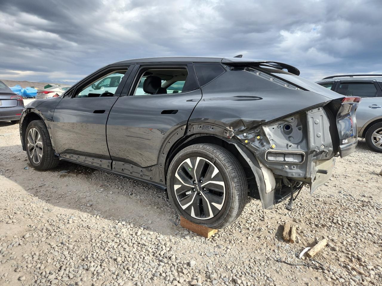 2022 KIA EV6