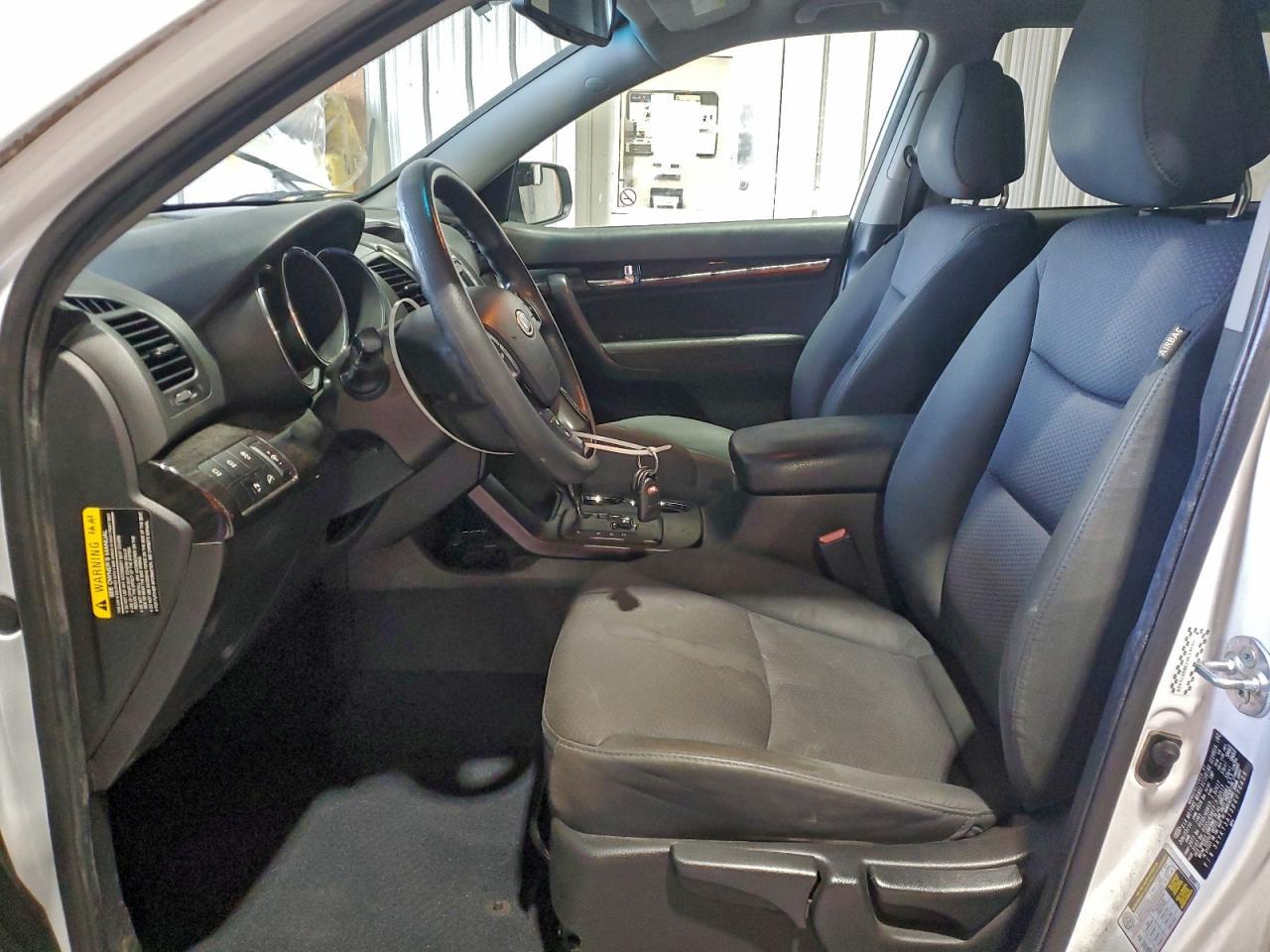 2011 KIA SORENTO