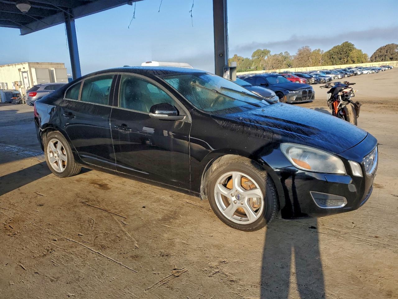 2013 VOLVO S60