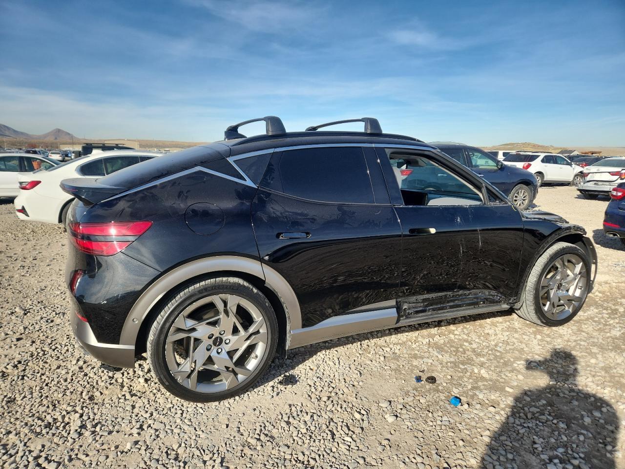 2024 GENESIS GV60
