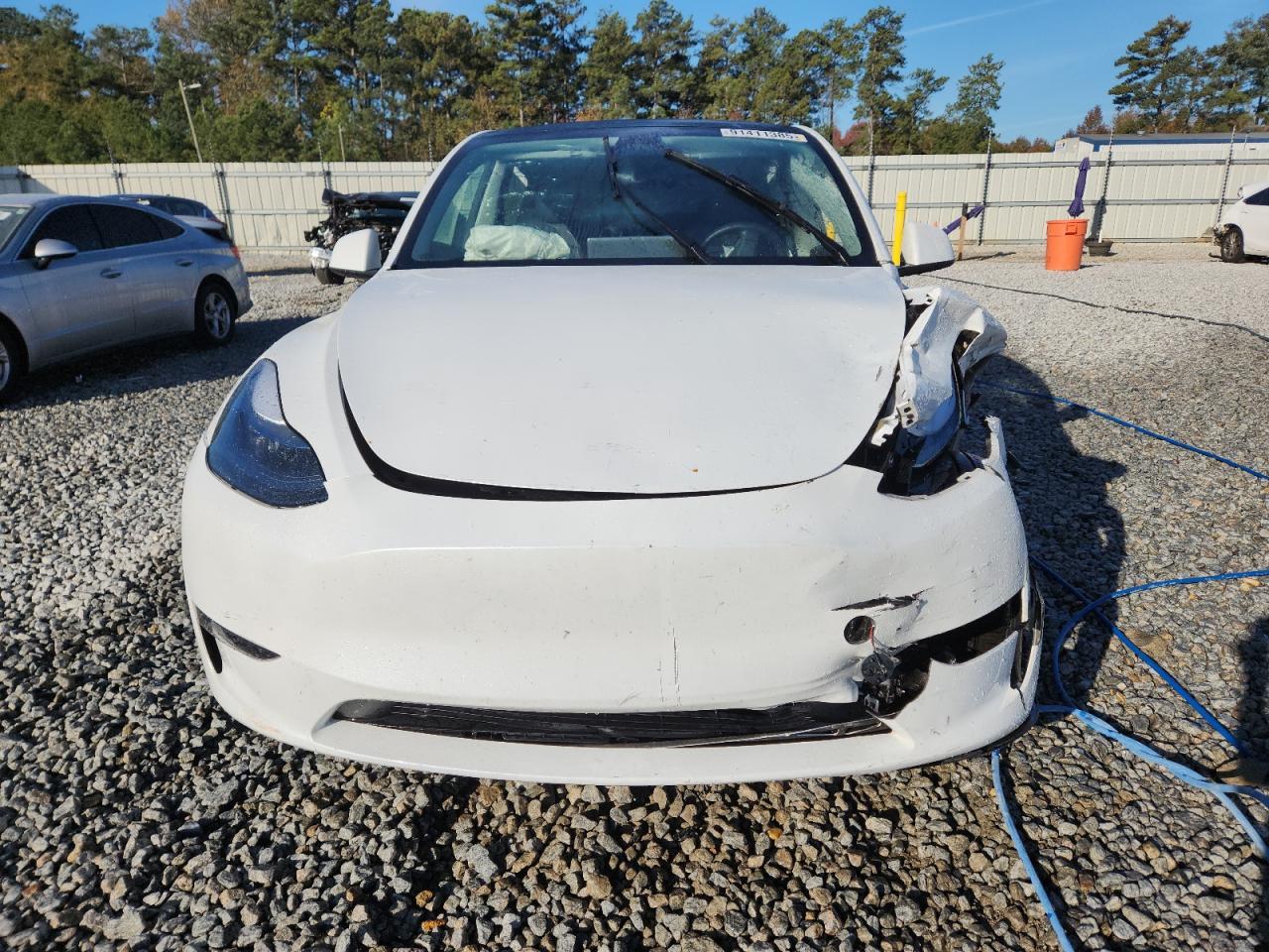 2025 TESLA MODEL Y