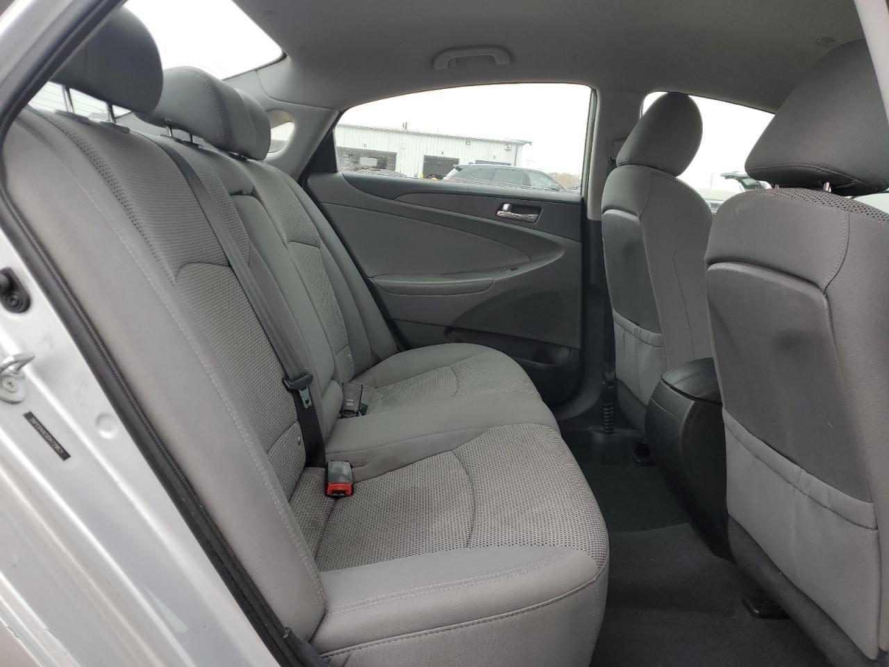 2013 HYUNDAI SONATA