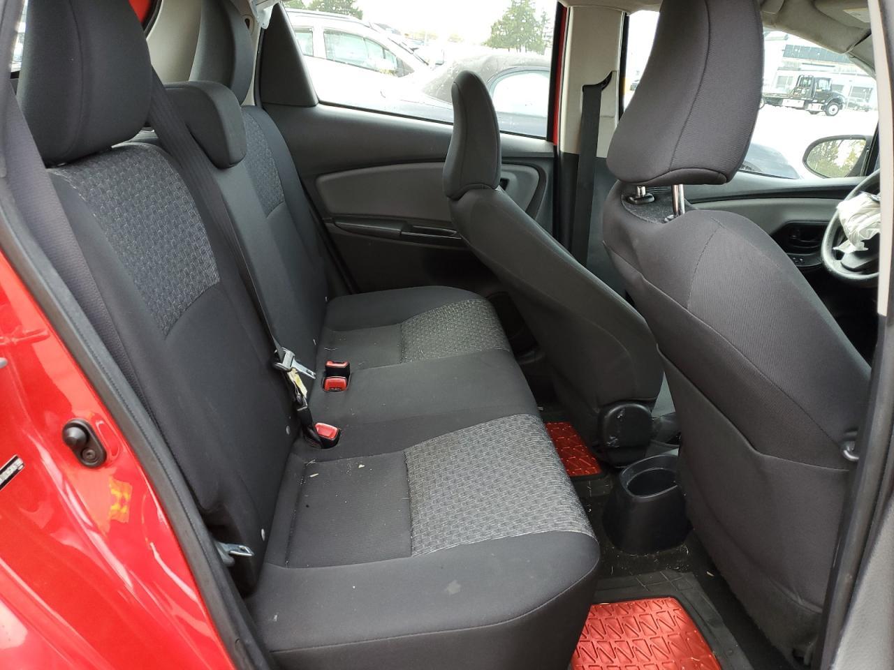 2016 TOYOTA YARIS
