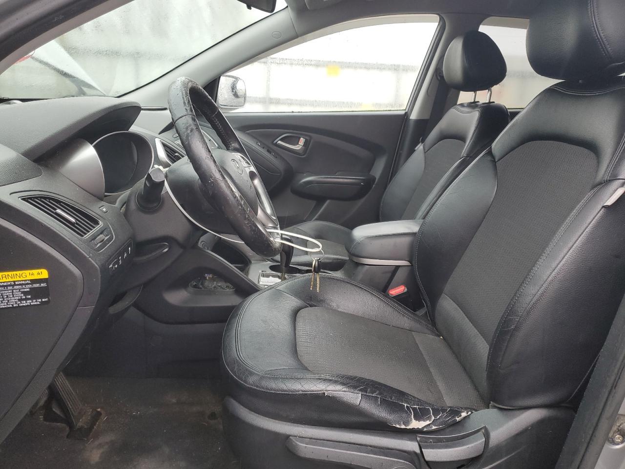 2011 HYUNDAI TUCSON
