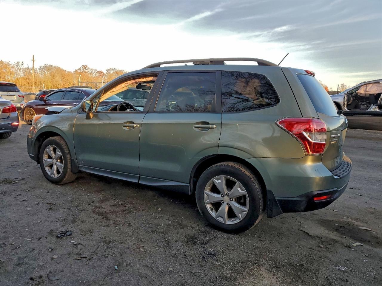 2015 SUBARU FORESTER