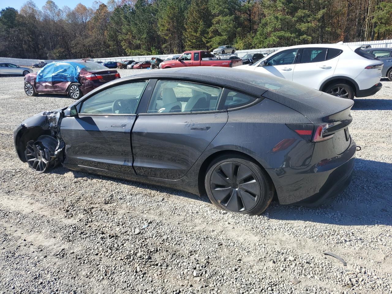 2025 TESLA MODEL 3