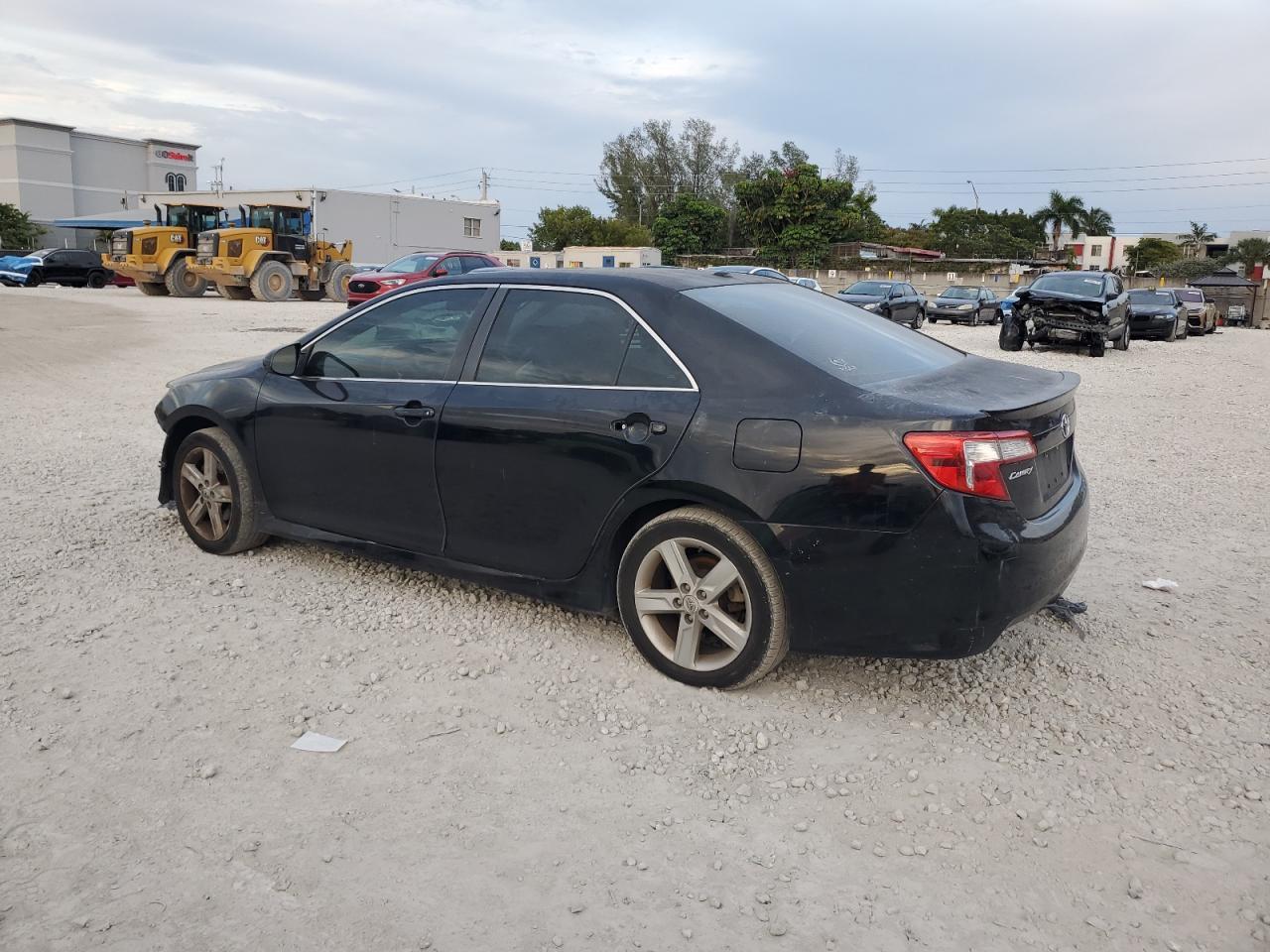 2012 TOYOTA CAMRY